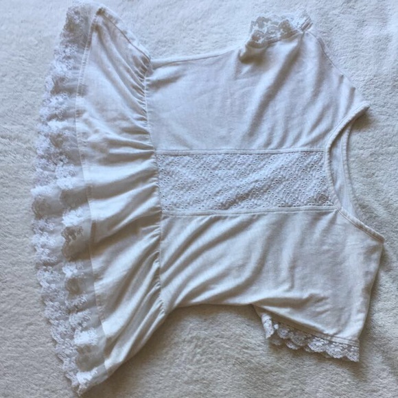 White Arizona shirt. - Picture 4 of 5